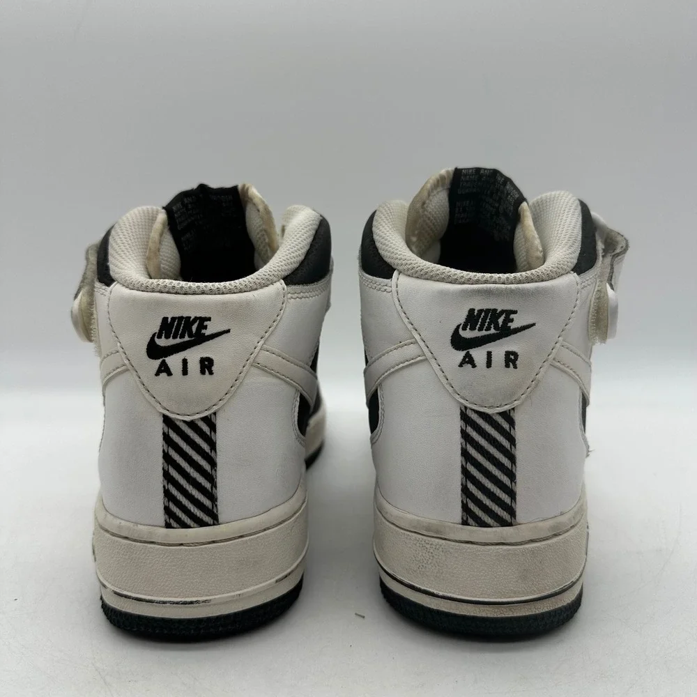 Nike 314195-028 Youth Size 6Y Womens 7.5 Black/White Air Force 1 Mid GS Sneakers